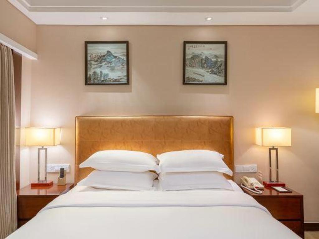 Maison New Century Hotel Ningbo Extérieur photo